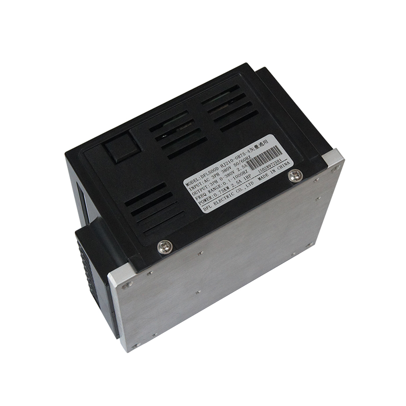DFL500D通用變頻器，小體變頻器，變頻調(diào)速器，變頻器生產(chǎn)廠家
